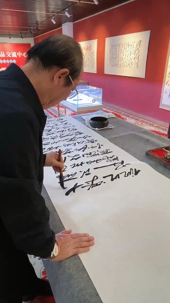 【闪购商品】书法田耕成书法展品三首六盘山