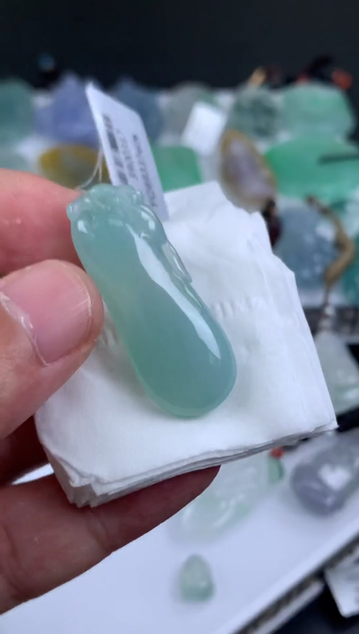 【闪购商品】定制翡翠未镶嵌翡翠