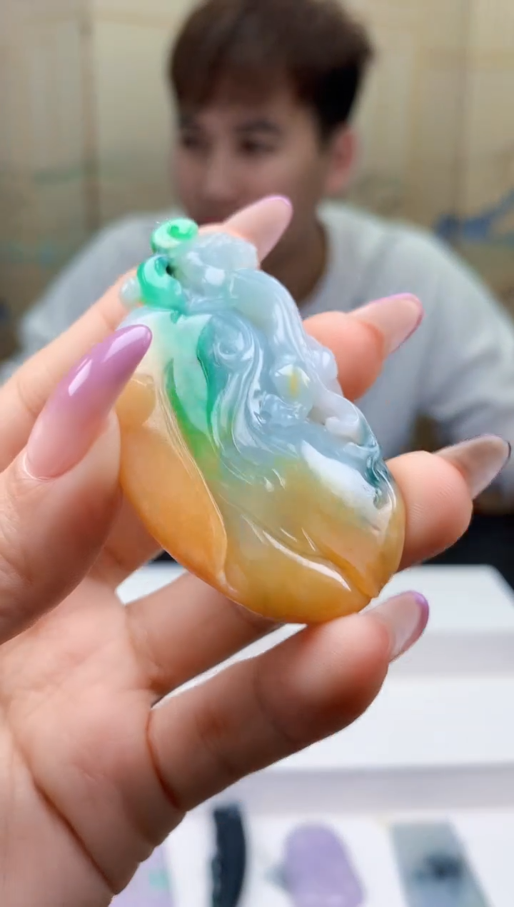 【闪购商品】定制翡翠未镶嵌4868ty-毛货挂件60