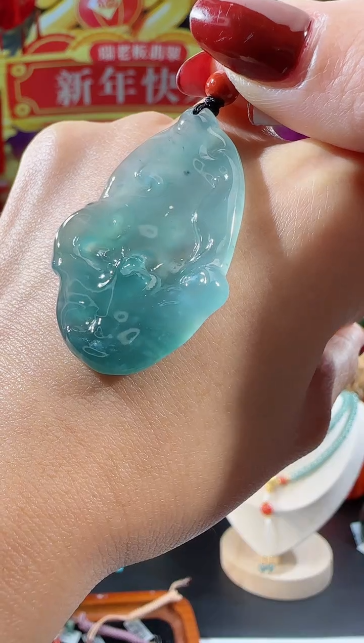 【闪购商品】翡翠吊坠(不含链)未镶嵌悟道