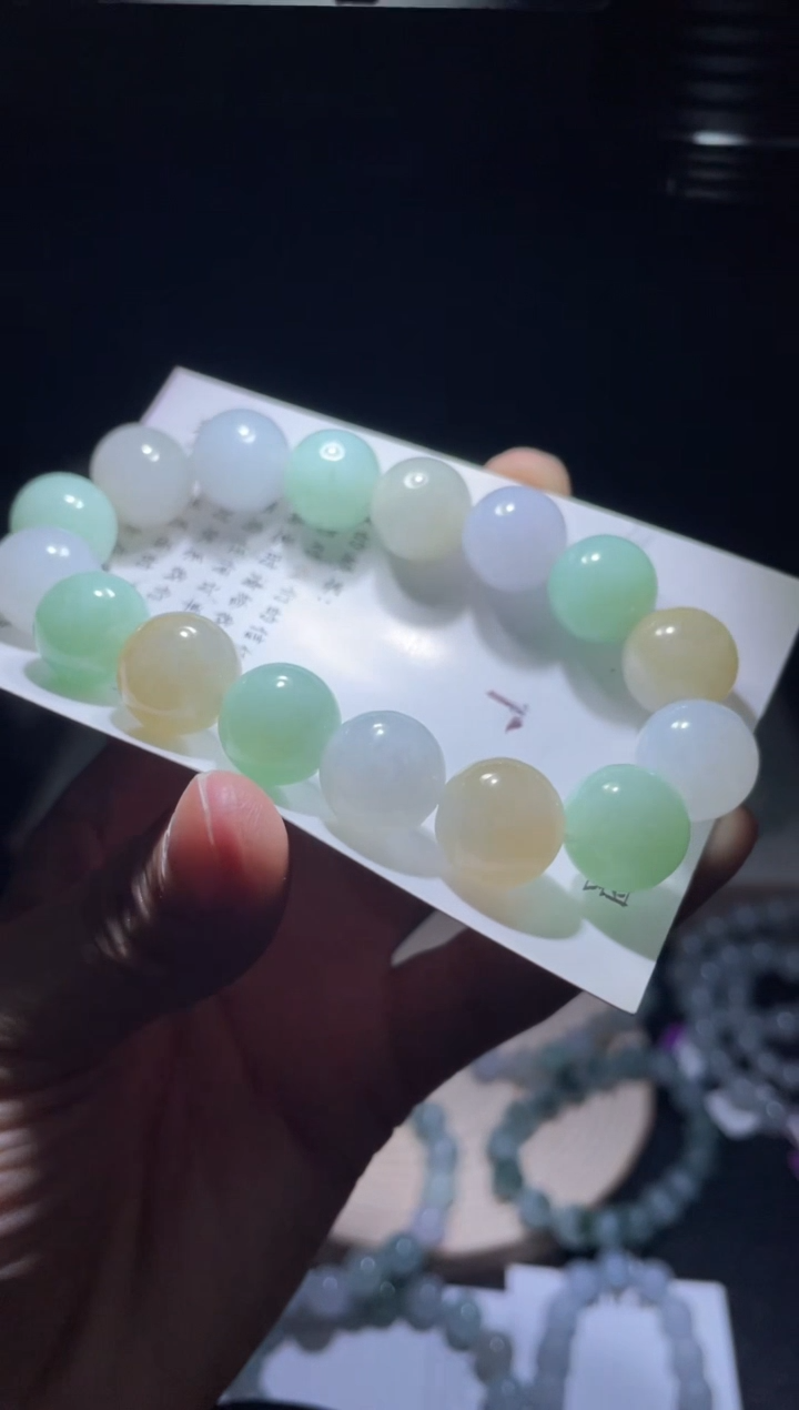 未镶嵌定制翡翠翡翠手串