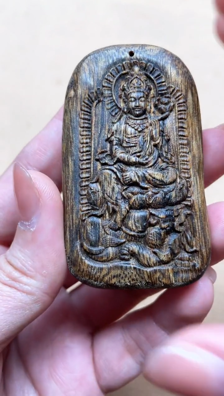 【闪购商品】沉香吊坠红金猊吊坠6.6*3.8