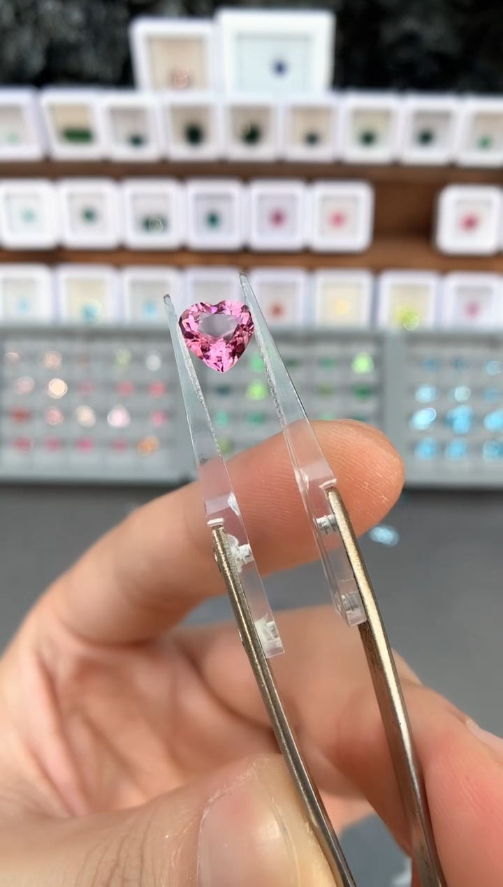【闪购商品】定制碧玺裸石未镶嵌1.56ct