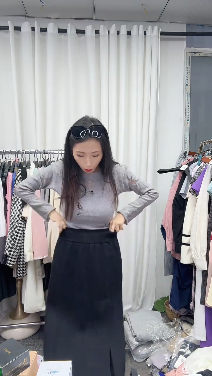 新款时尚孤品上衣Q23