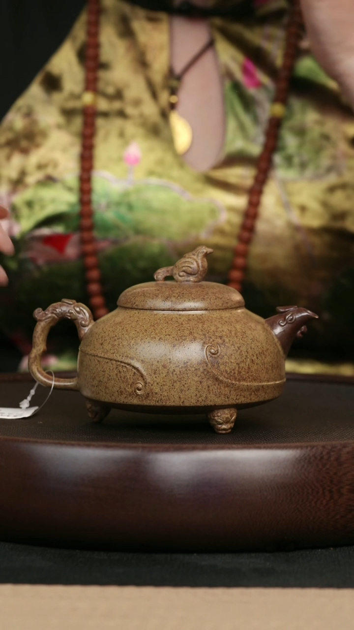 【闪购商品】紫砂茶壶60柴烧三足瑞兽款