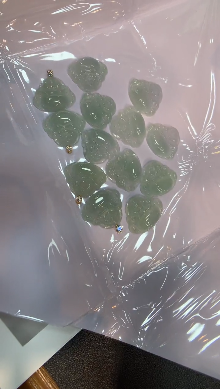 翡翠18K金镶嵌颈饰佛公带18K金扣发货 多样性发一件