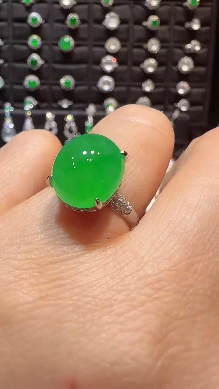 【闪购商品】翡翠戒指18K金镶嵌戒指