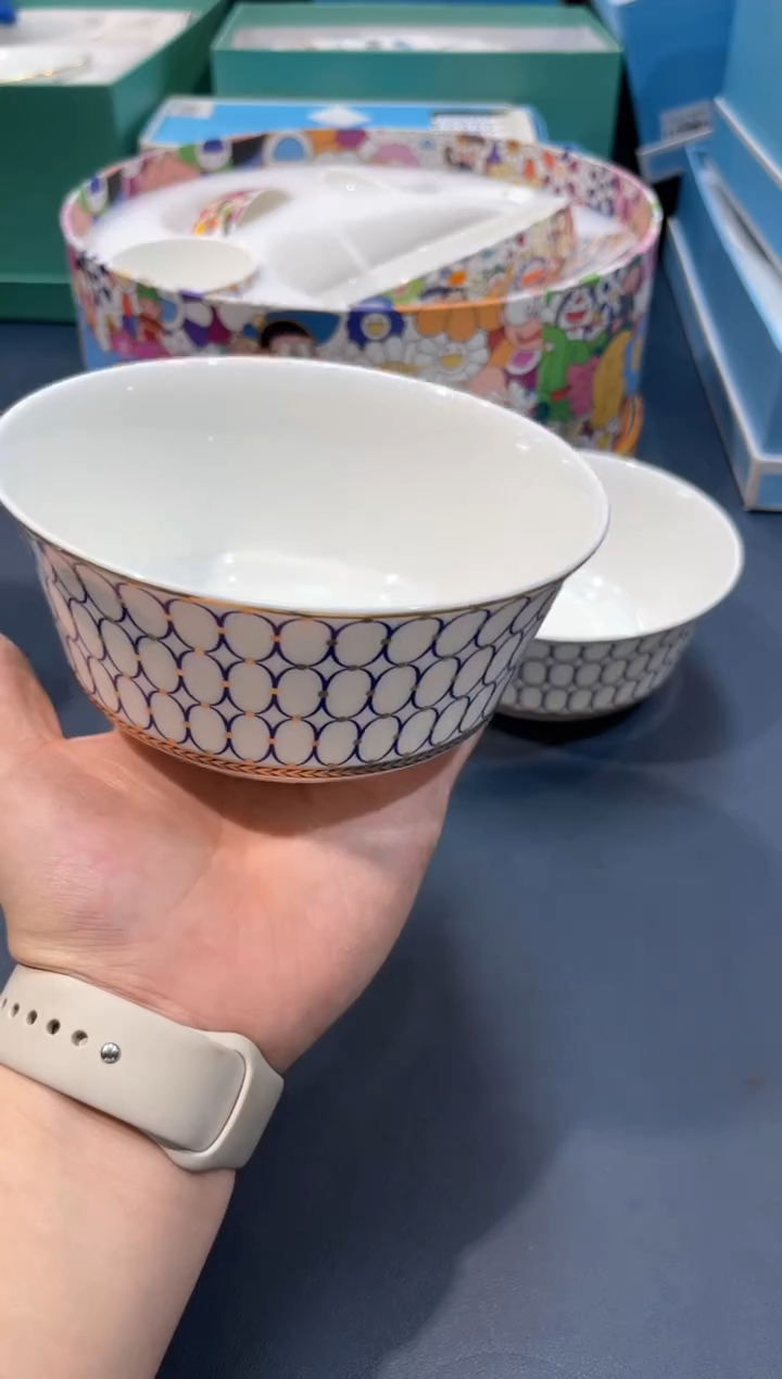 【闪购商品】碗B810全场正品，京东包邮