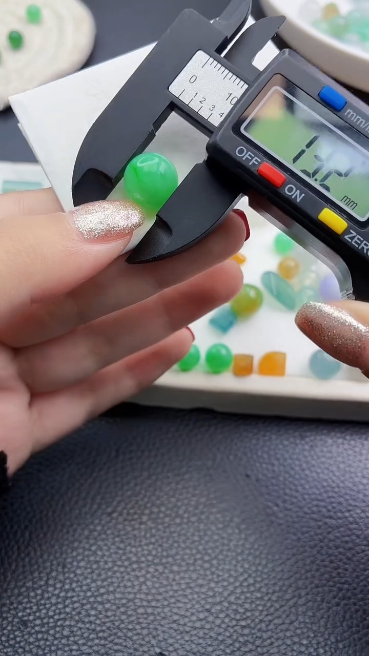 未镶嵌定制翡翠鱼?1580