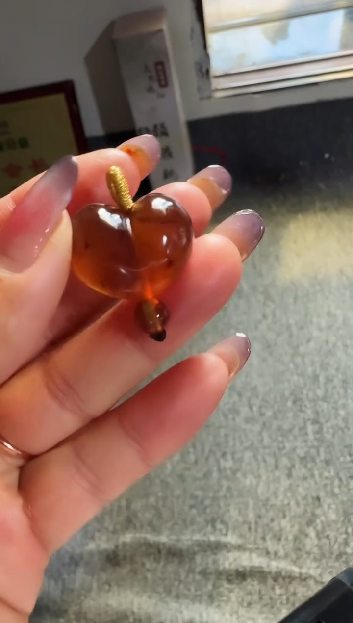 琥珀吊坠(赠链)未镶嵌#48缅甸琥珀吊坠