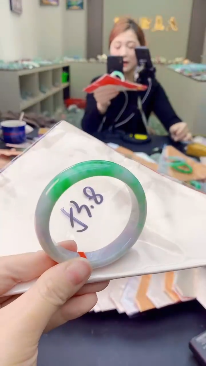 【闪购商品】翡翠手镯未镶嵌0817394403