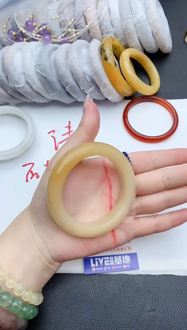 石英质玉未镶嵌手镯192+55/56