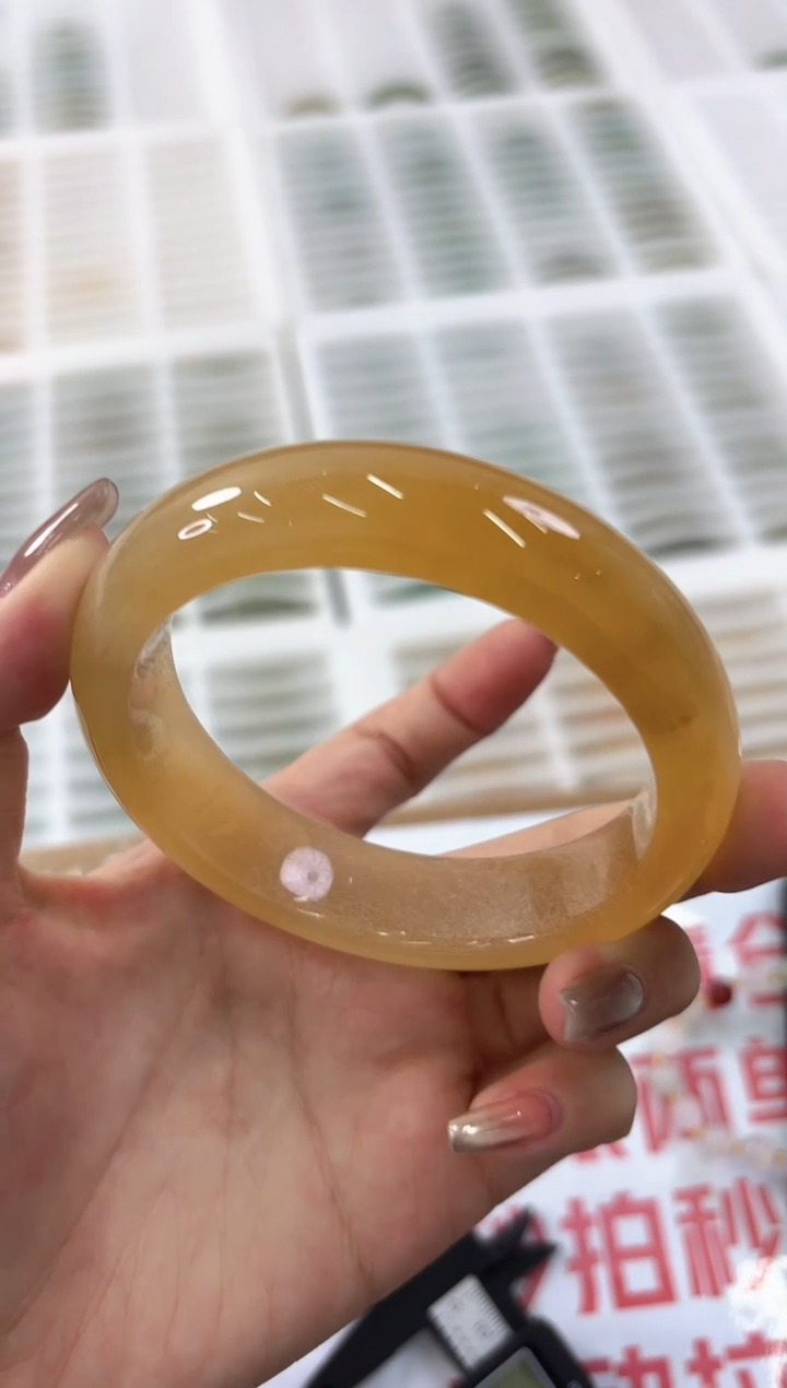 未镶嵌手镯石英质玉14-60HU