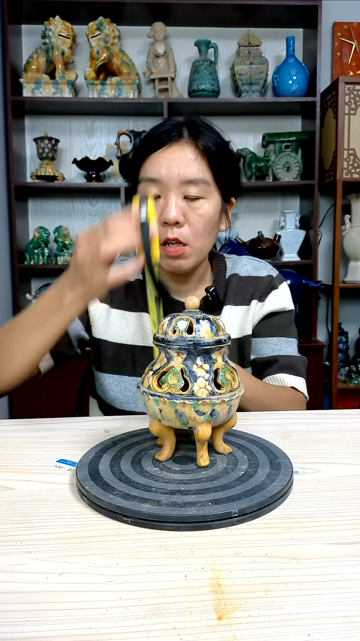 经典精美复古风格瓷器