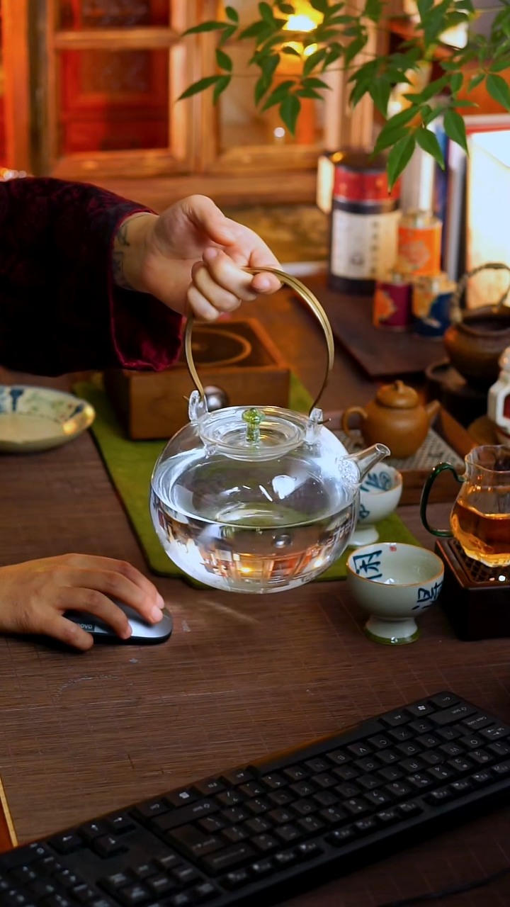 透色云瑾玻璃壶壶