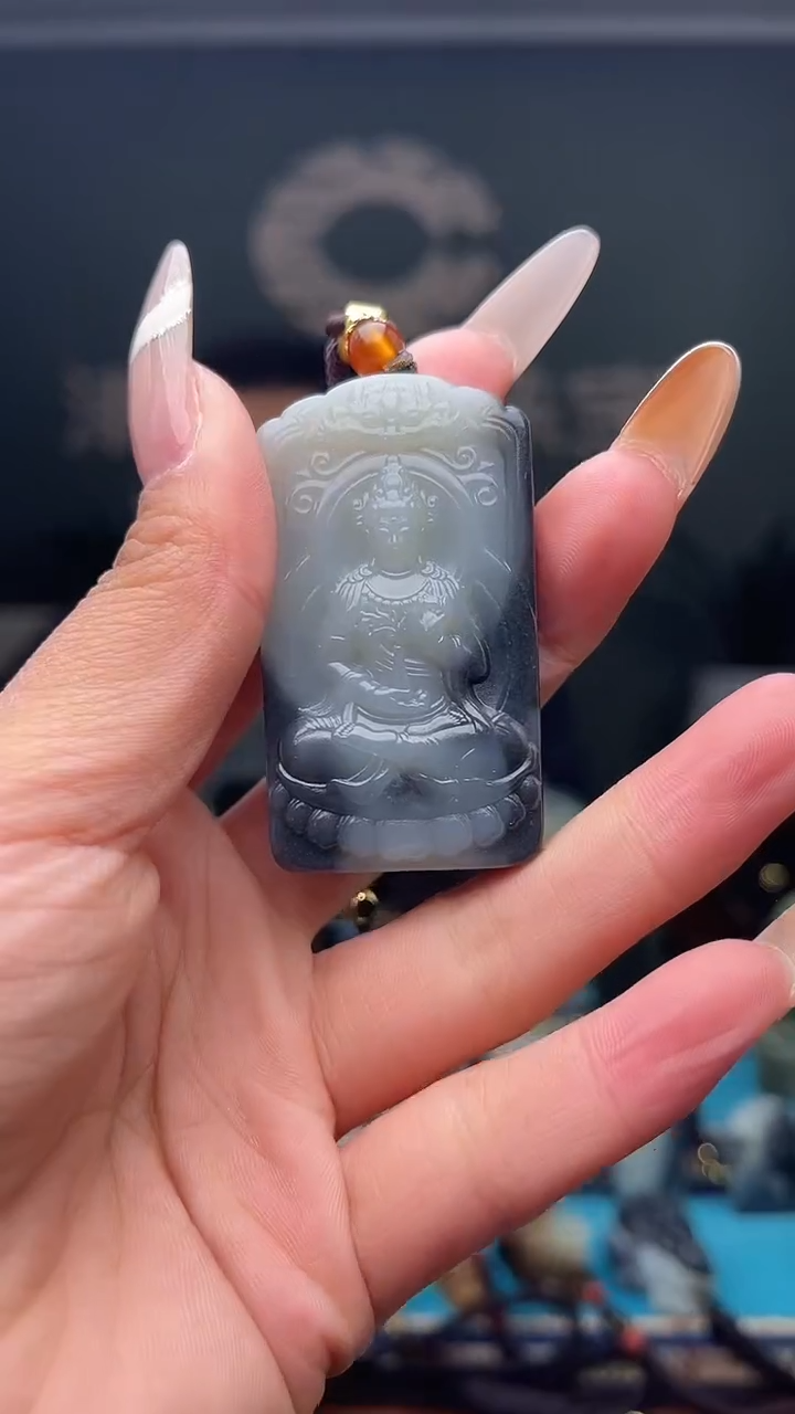 未镶嵌和田玉挂件1