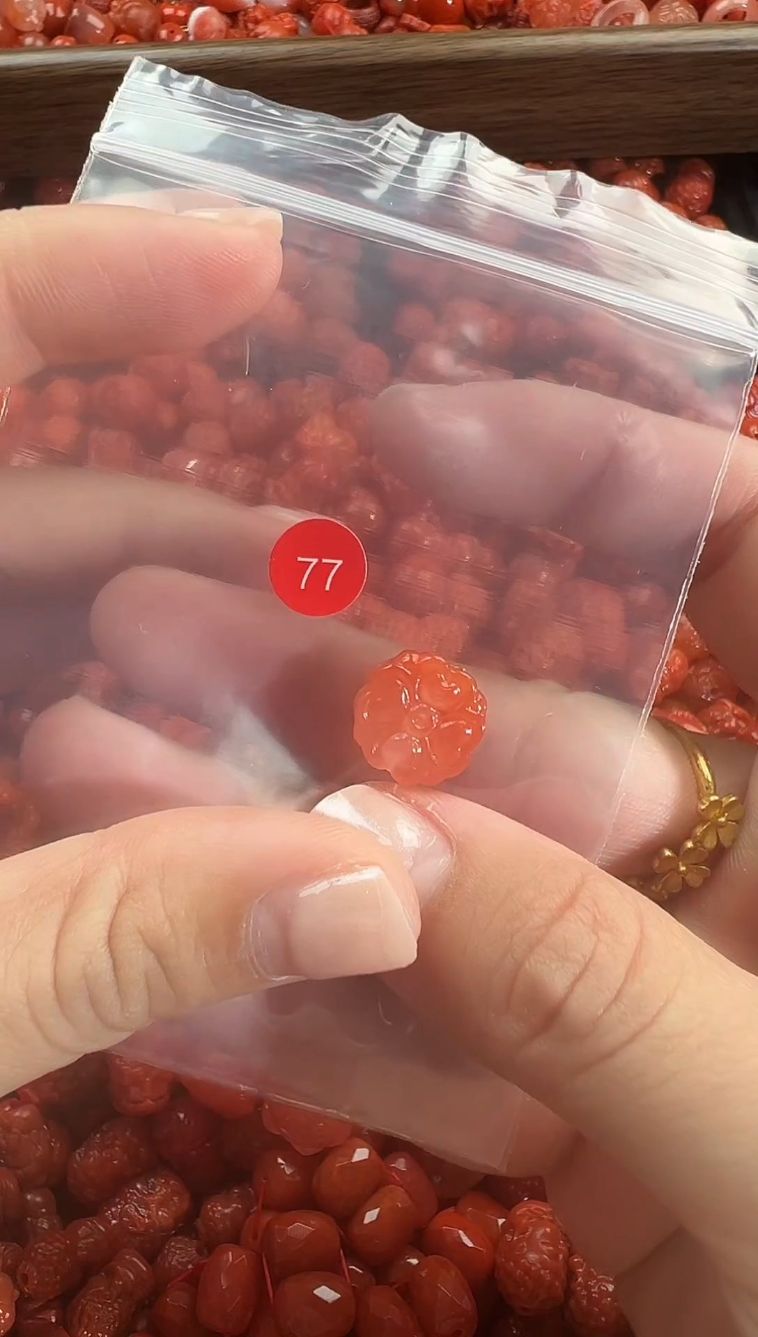 颈饰未镶嵌南红玛瑙1
