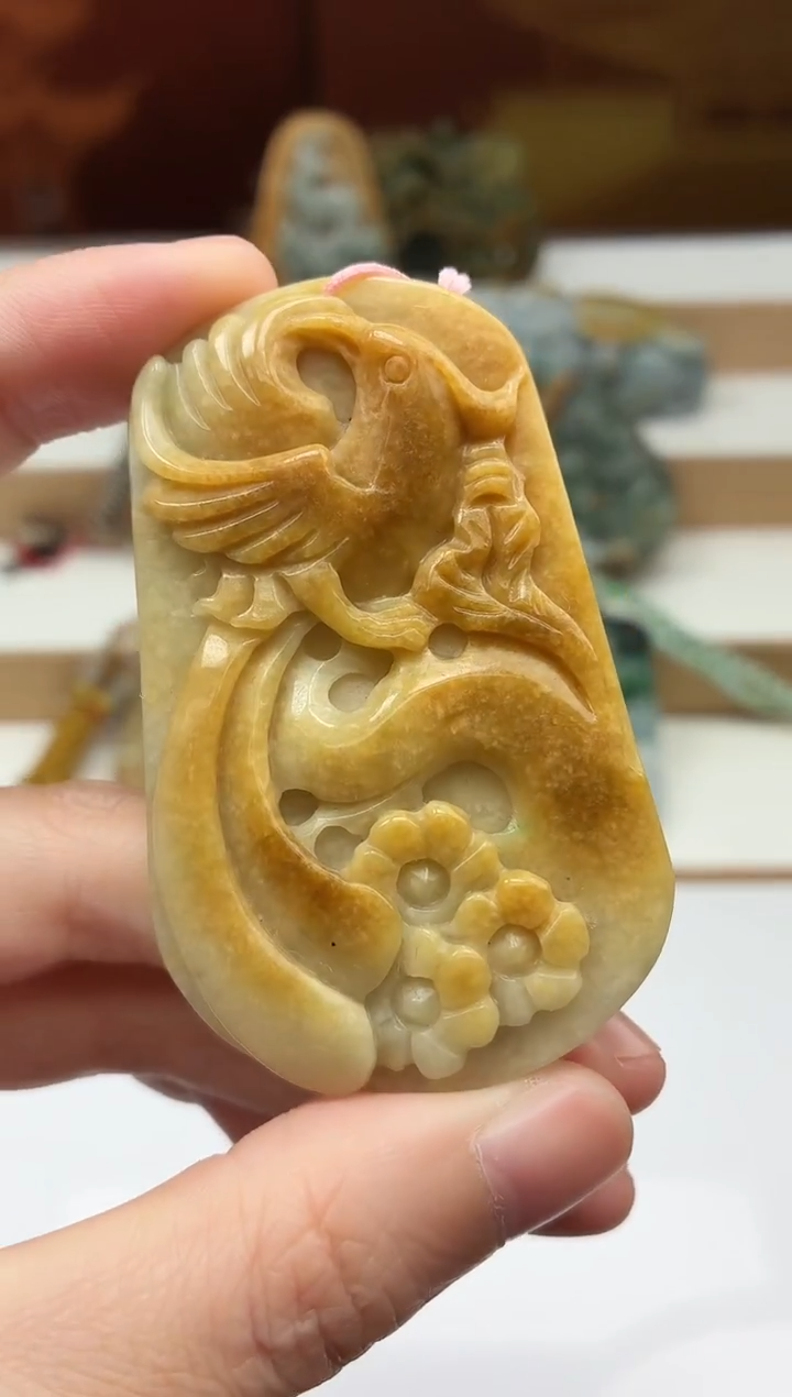 颈饰未镶嵌翡翠牌子