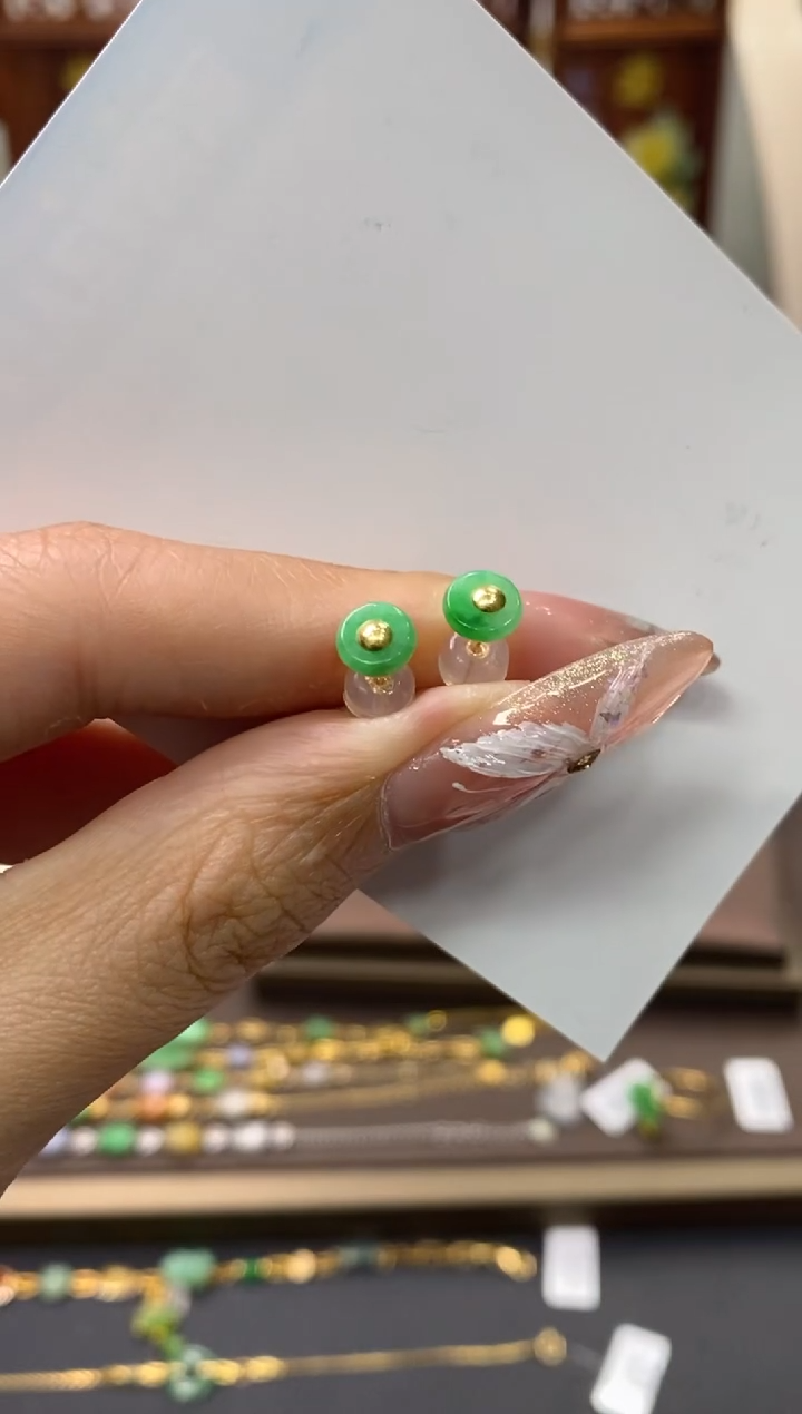 【闪购商品】翡翠颈饰18K金镶嵌净货11146