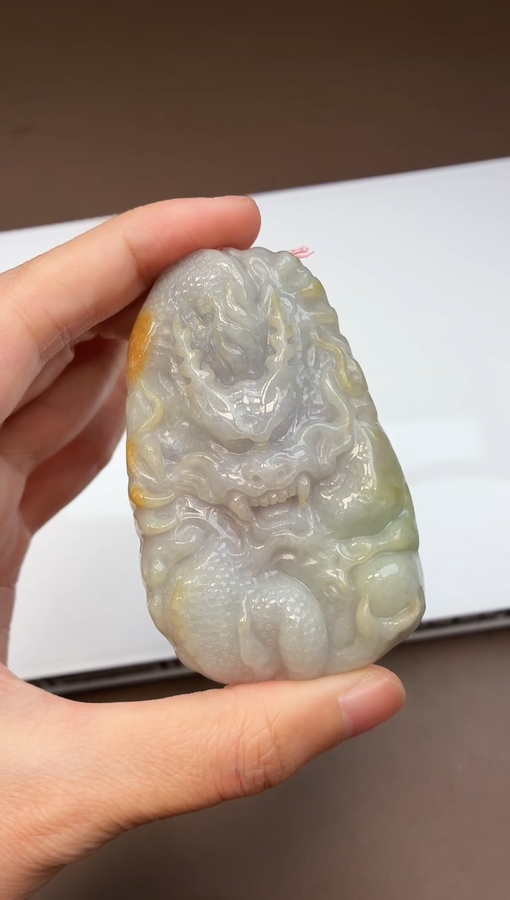 颈饰未镶嵌翡翠牌子