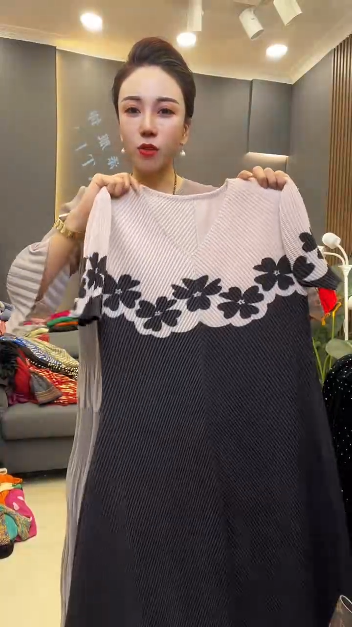 聚酯纤维（涤纶）山茶花