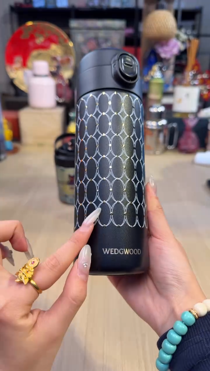 118威基伍德.金粉年华曜石黑运动保温杯+