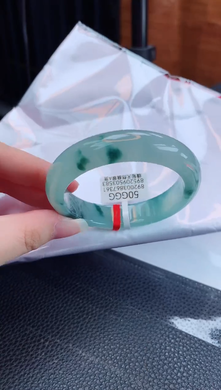 【闪购商品】翡翠手镯未镶嵌缅甸天然翡翠A货手镯