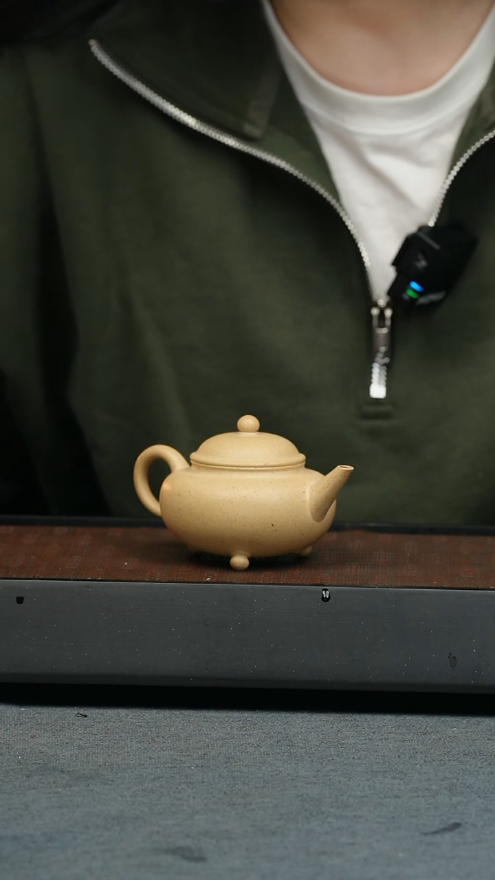 【闪购商品】紫砂茶壶明清 三足水平-本山绿