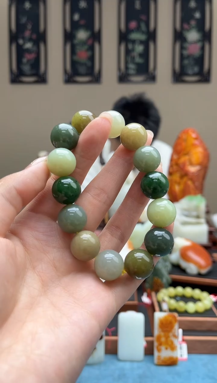 手串未镶嵌和田玉111db12