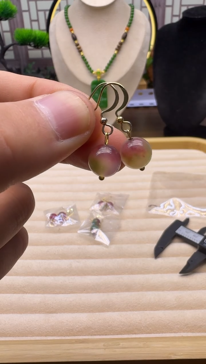 14K金镶嵌耳饰碧玺E133     