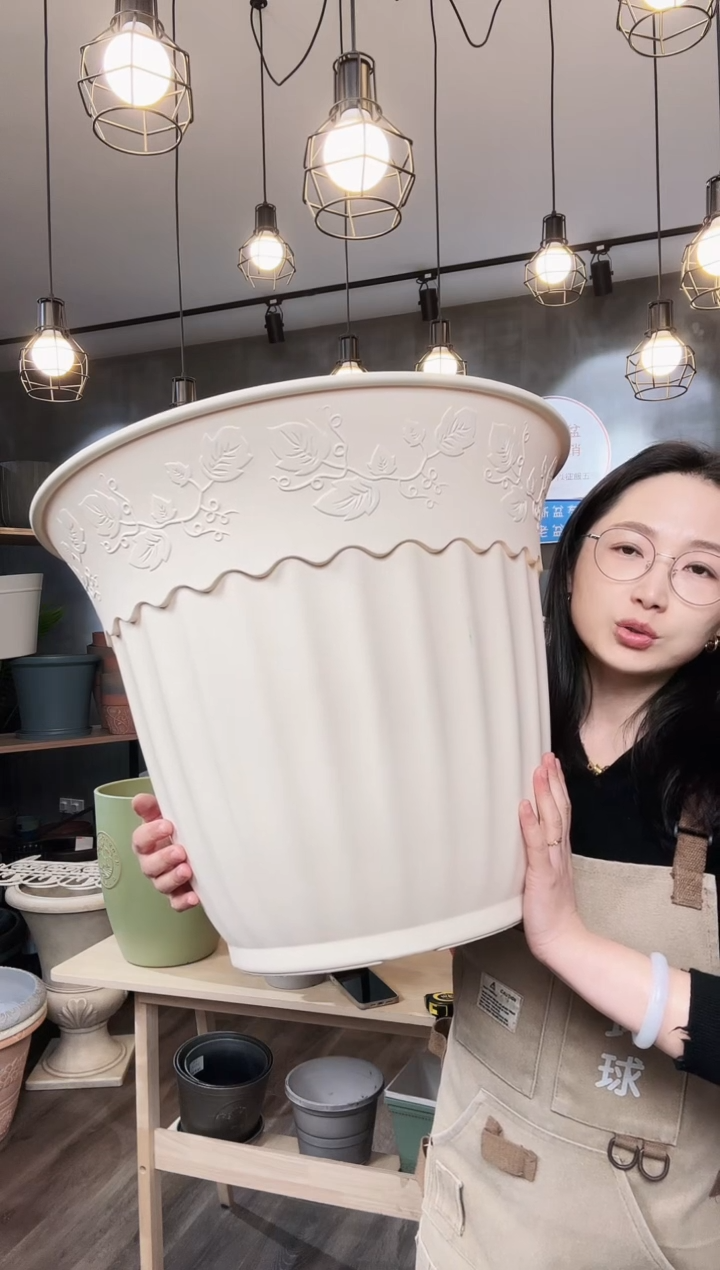 【闪购商品】塑料RPN21四只装白色