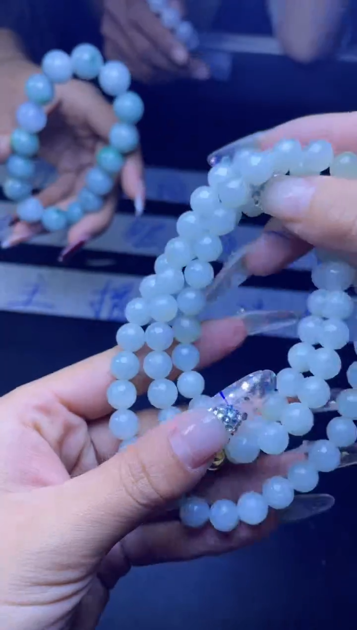 【闪购商品】定制翡翠未镶嵌珠串