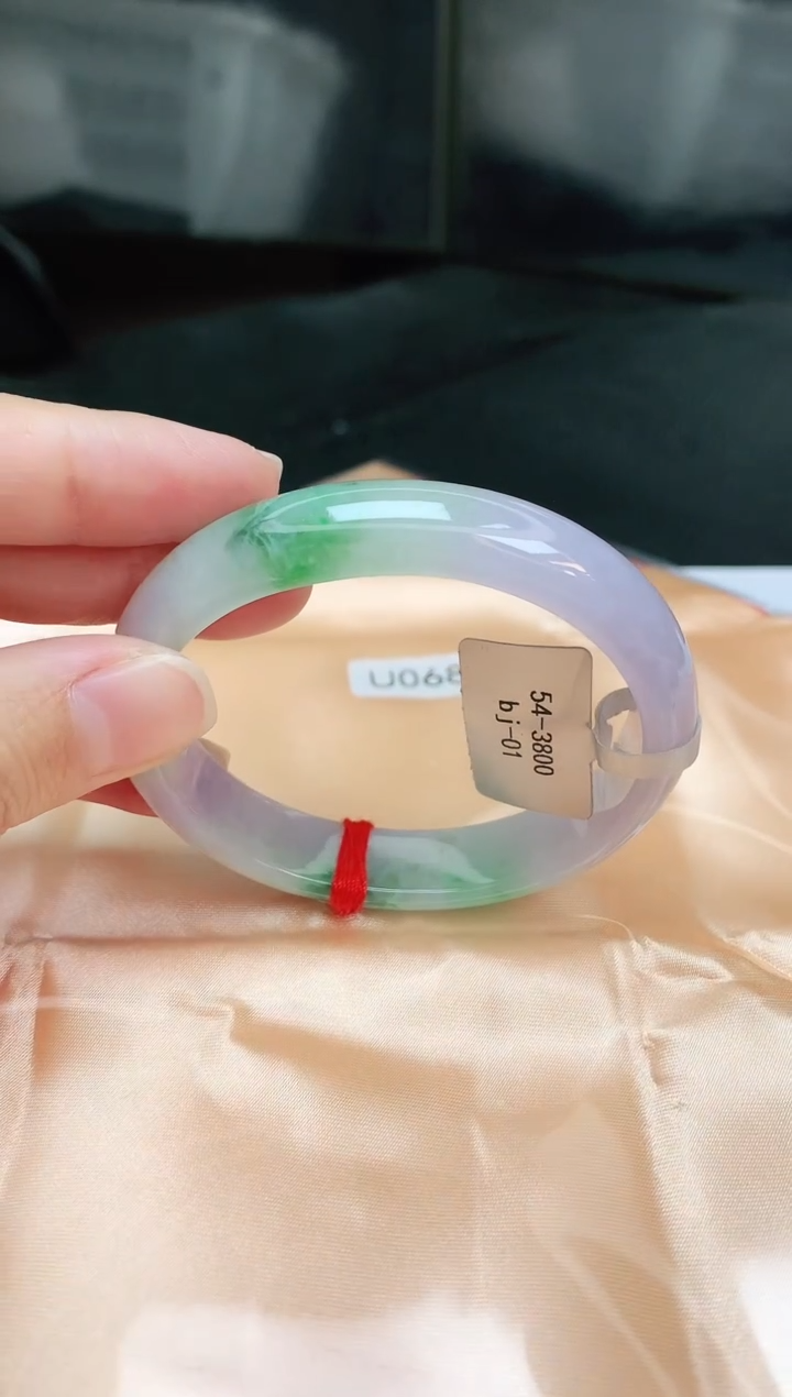 【闪购商品】翡翠手镯未镶嵌缅甸天然A货翡翠手镯