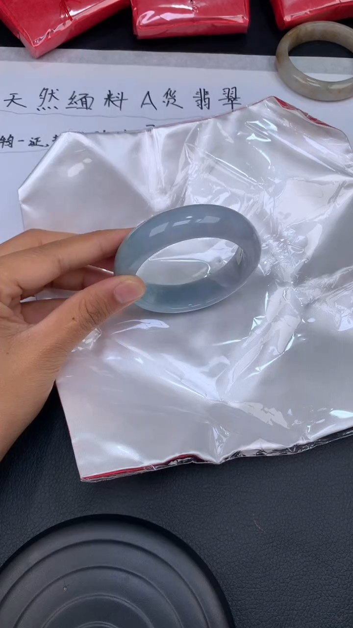 【闪购商品】翡翠手镯未镶嵌天然缅甸A货翡翠手镯