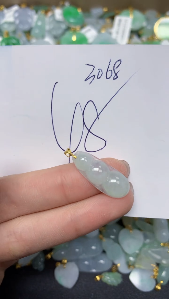 【闪购商品】翡翠颈饰18K金镶嵌天然翡翠A货