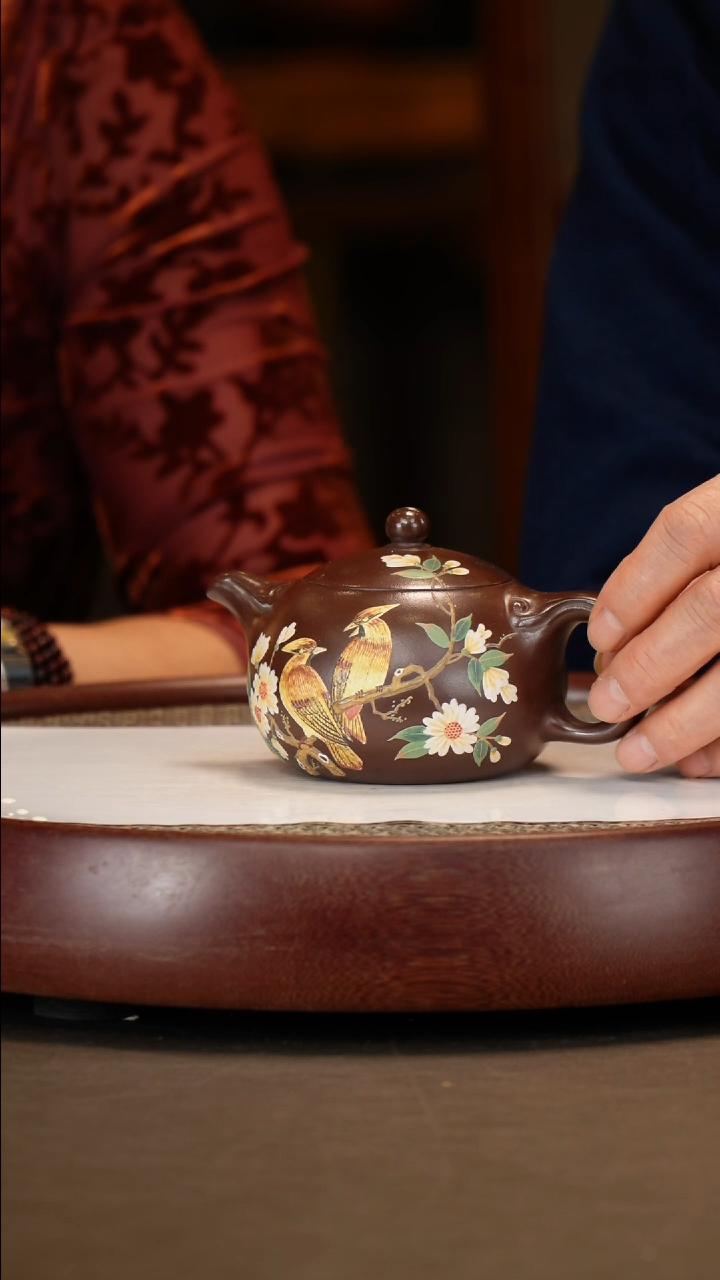 【闪购商品】紫砂茶壶【鲍宜明】紫泥如意西施  230CC