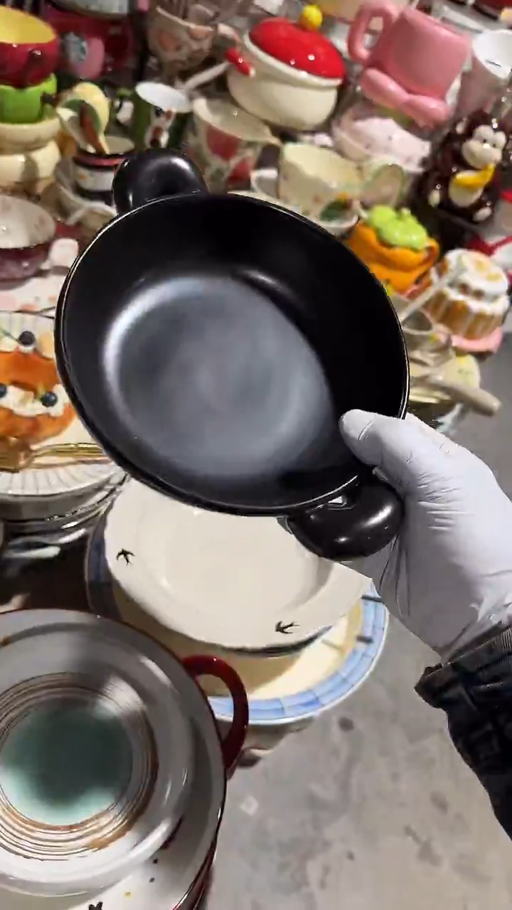 陶瓷胖胖双耳碗微瑕 凑满20元包邮