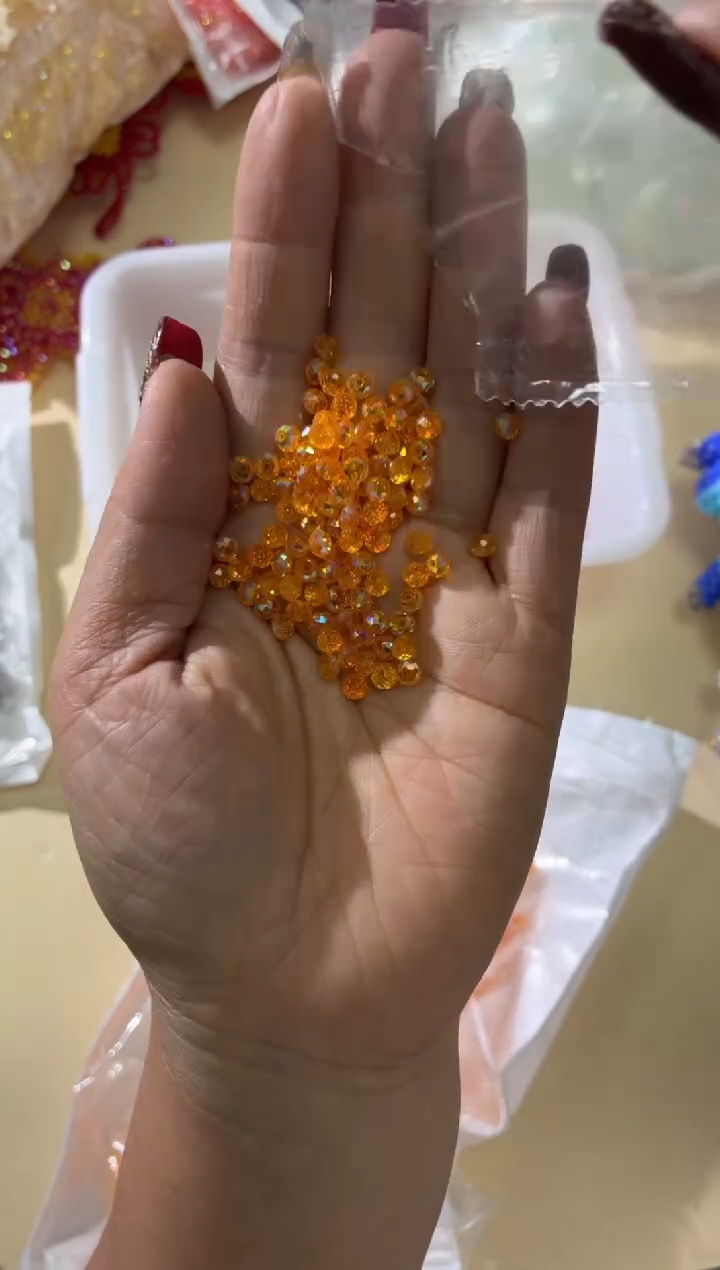 玻璃2955卡4国华扁100颗爱玛橙