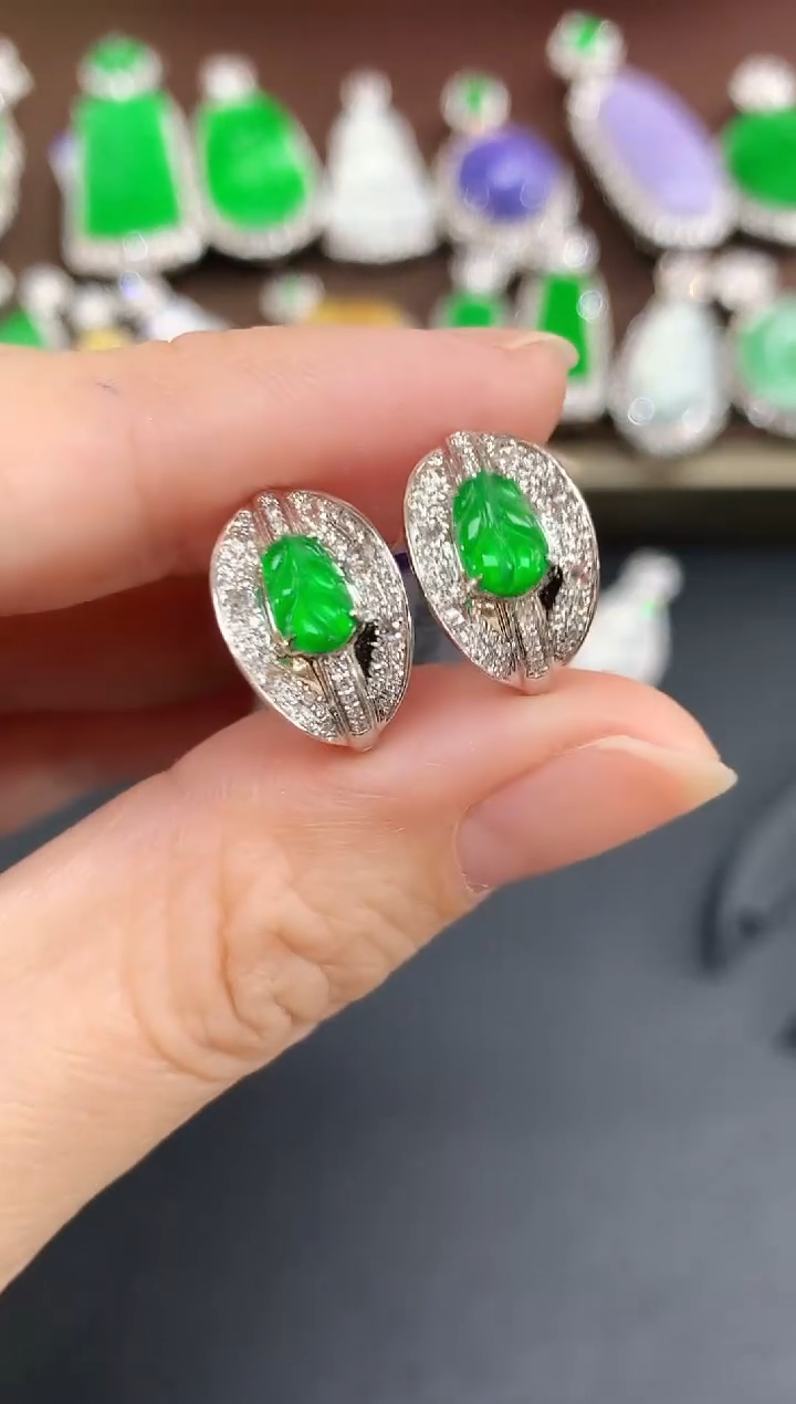 18K金镶嵌翡翠耳饰75|多样性发其一