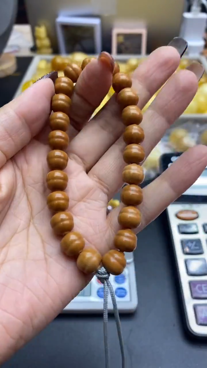 琥珀未镶嵌珠宝奇石臭**A145