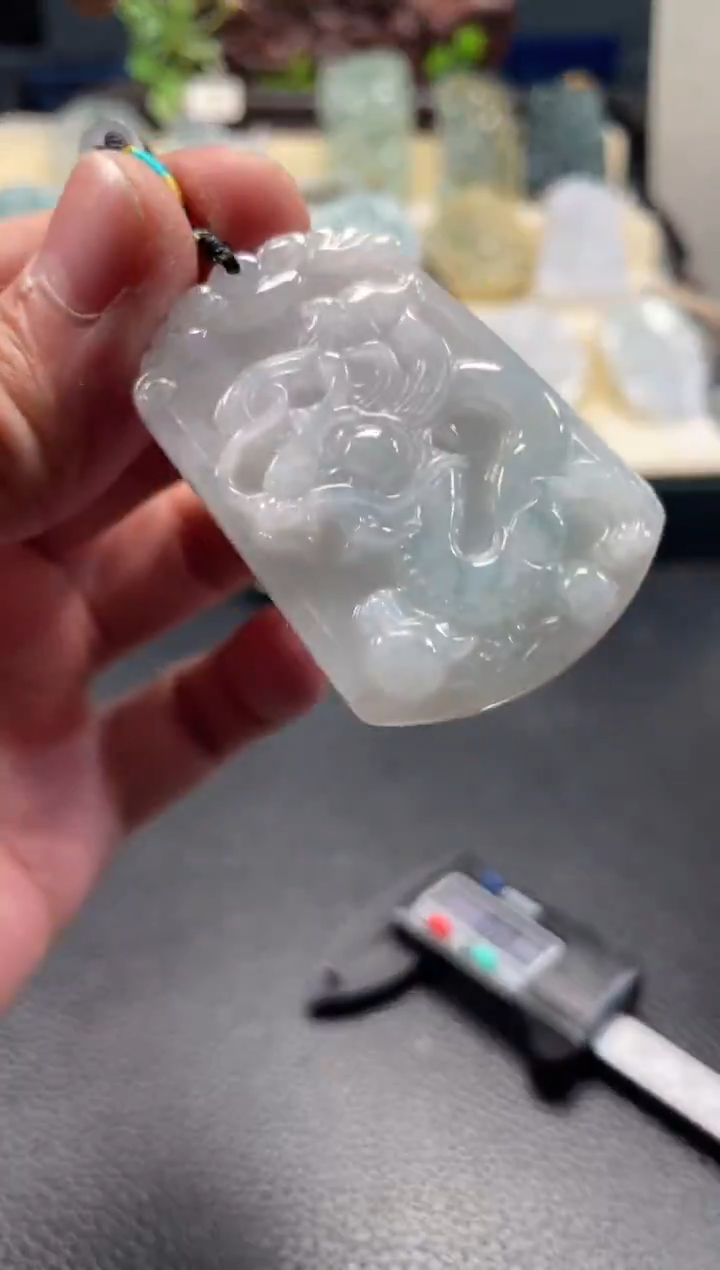 颈饰未镶嵌翡翠12/24/231