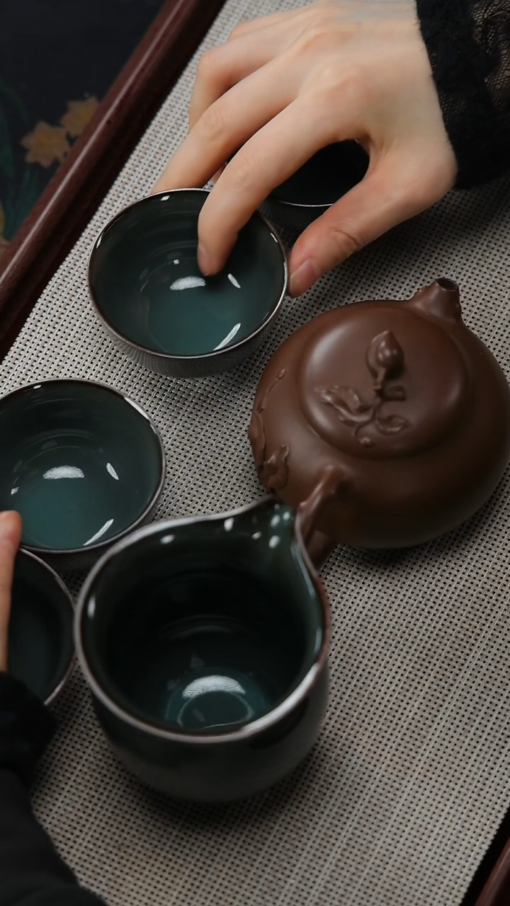 【闪购商品】紫砂茶壶lxf紫泥 寿桃文旦200cc+铁胎套组