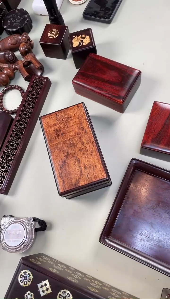 紫檀木类成套家具紫檀嵌花梨