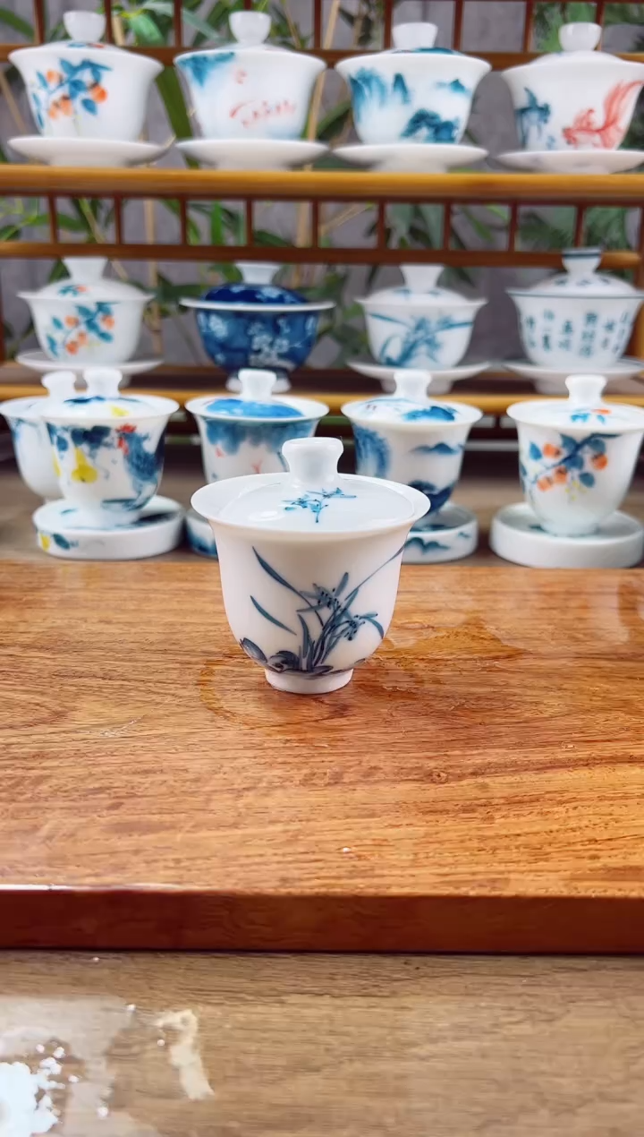 【闪购商品】微瑕兰花羊脂玉美人备