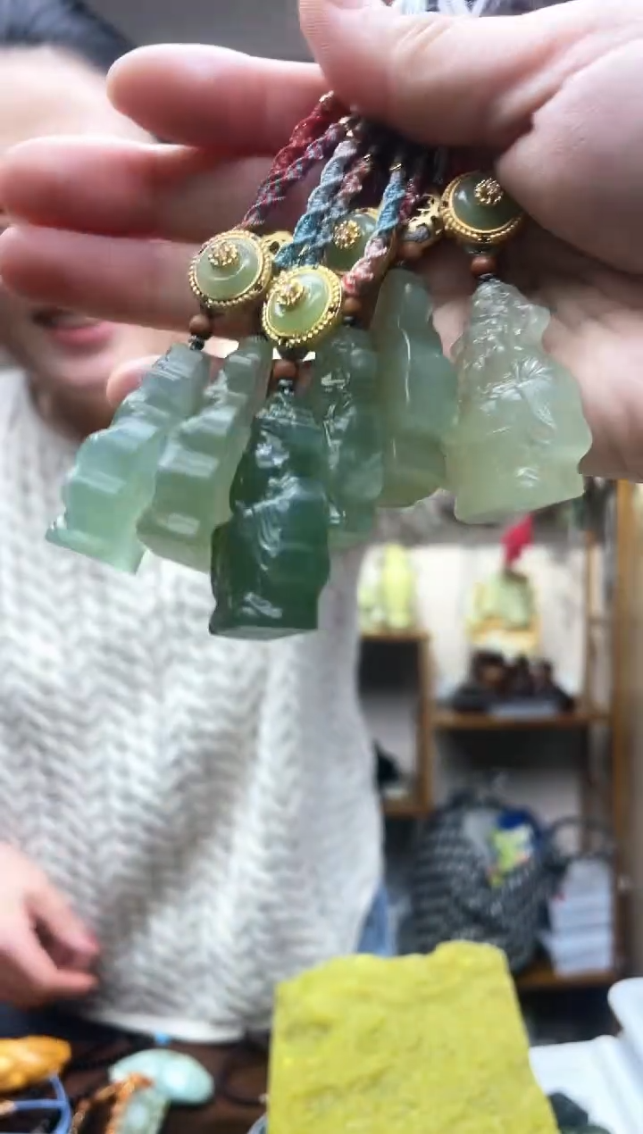 未镶嵌岫玉吊坠多样性发货拍一发一