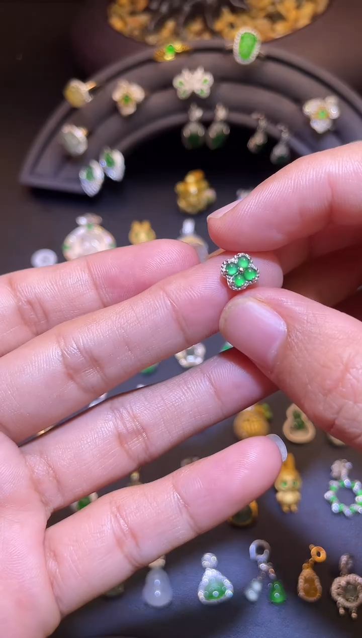 吊坠(不含链)银S925镶嵌翡翠1