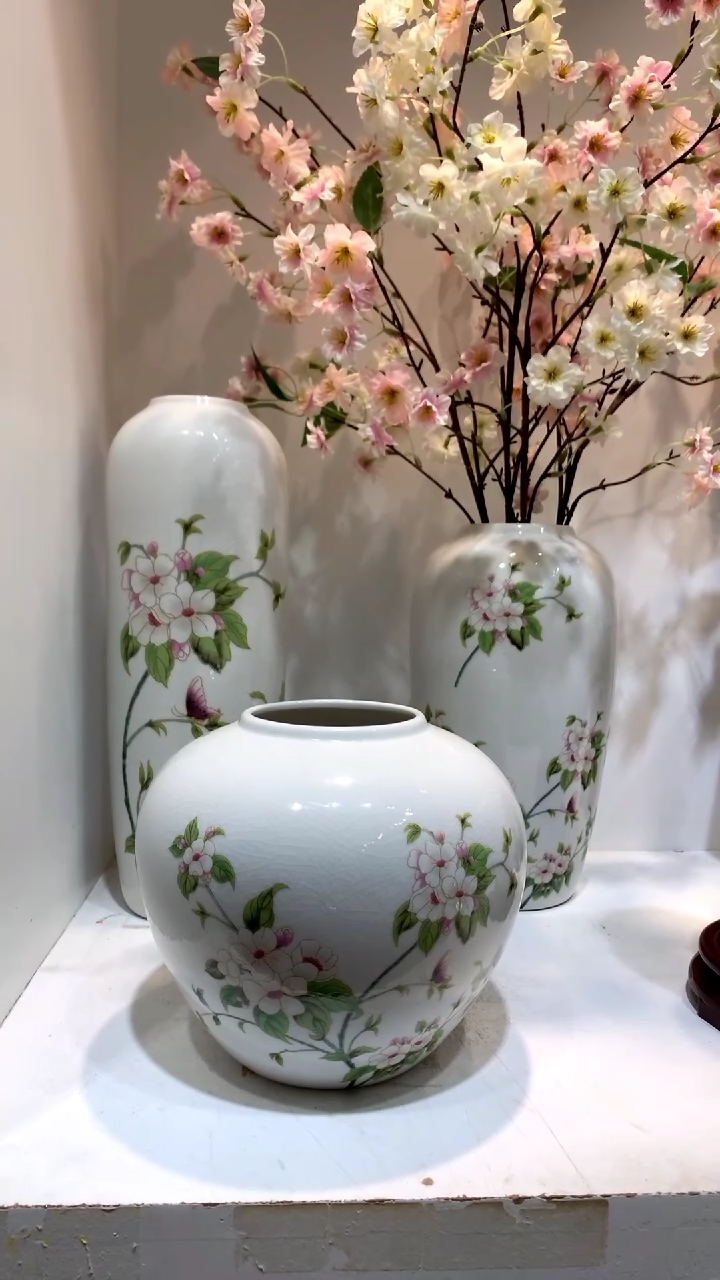 【闪购商品】景德镇陶瓷花瓶摆件1