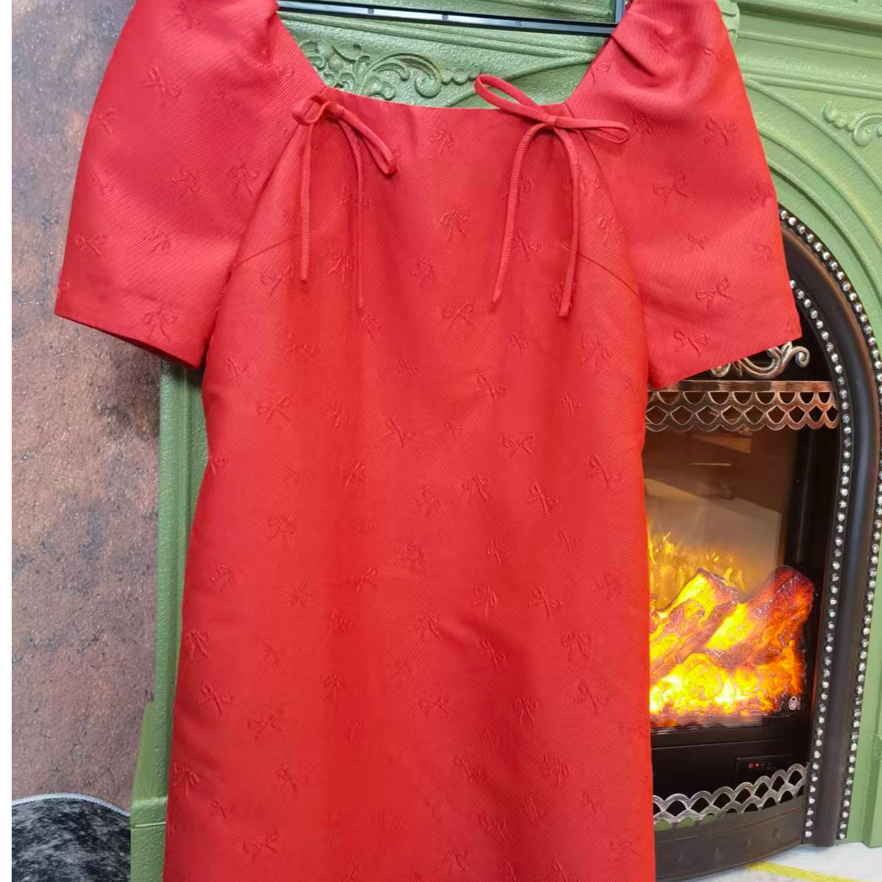 2025秋季新款气质复古方领泡泡袖蝴蝶结连衣裙a字短裙