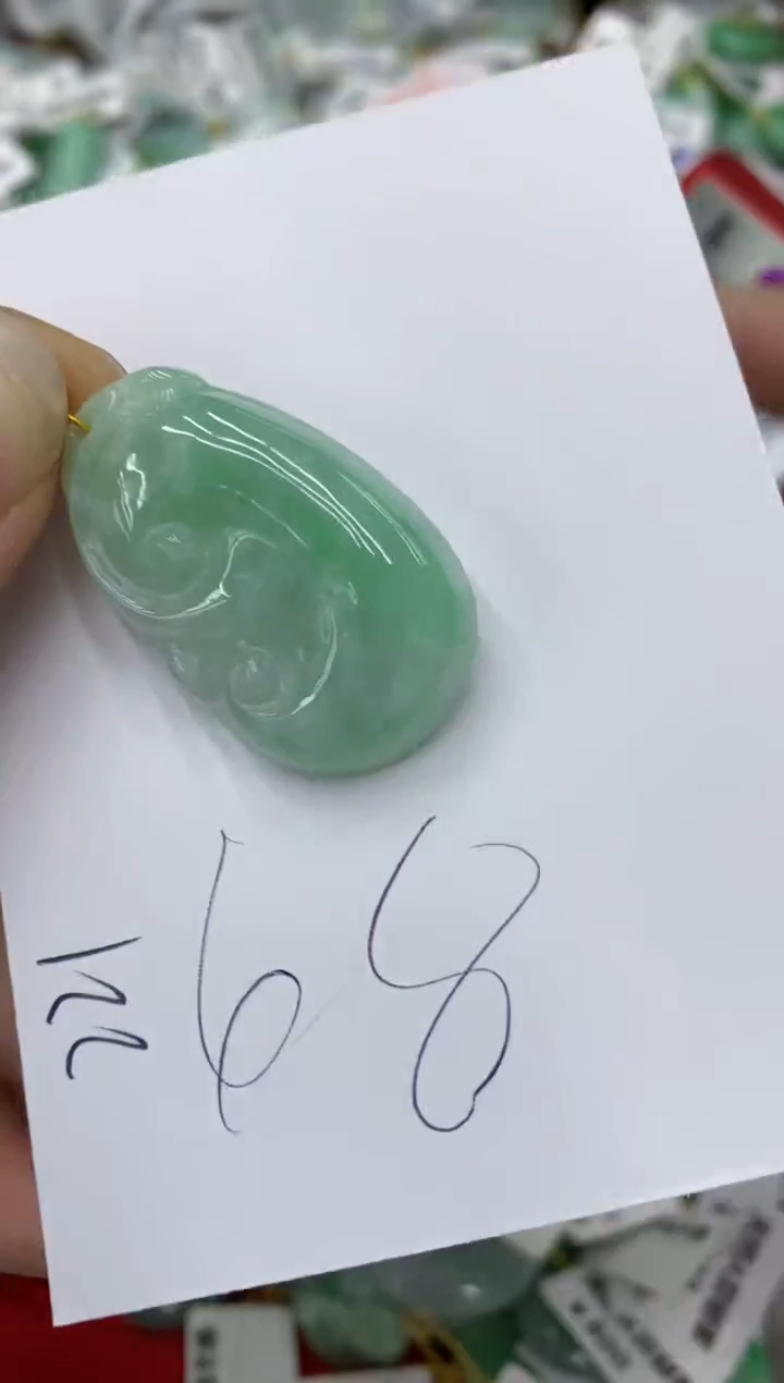 翡翠未镶嵌颈饰号链接111111111