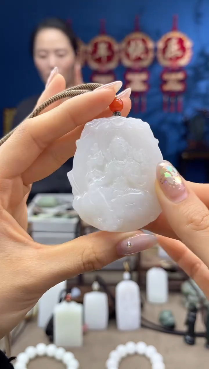 【闪购商品】和田玉颈饰未镶嵌1